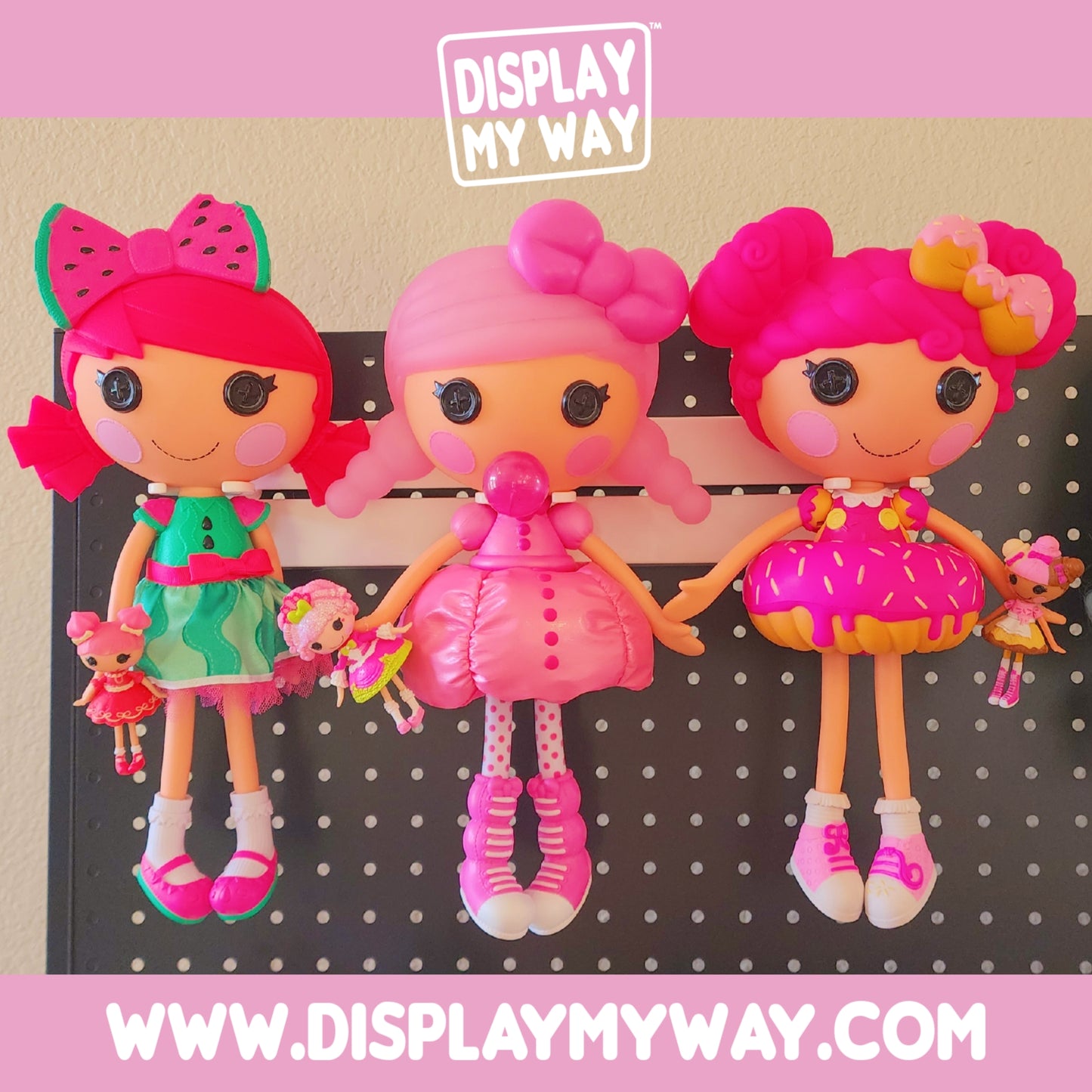 3 Customizable Display Shelves (ABS Plastic) Hooks Unit